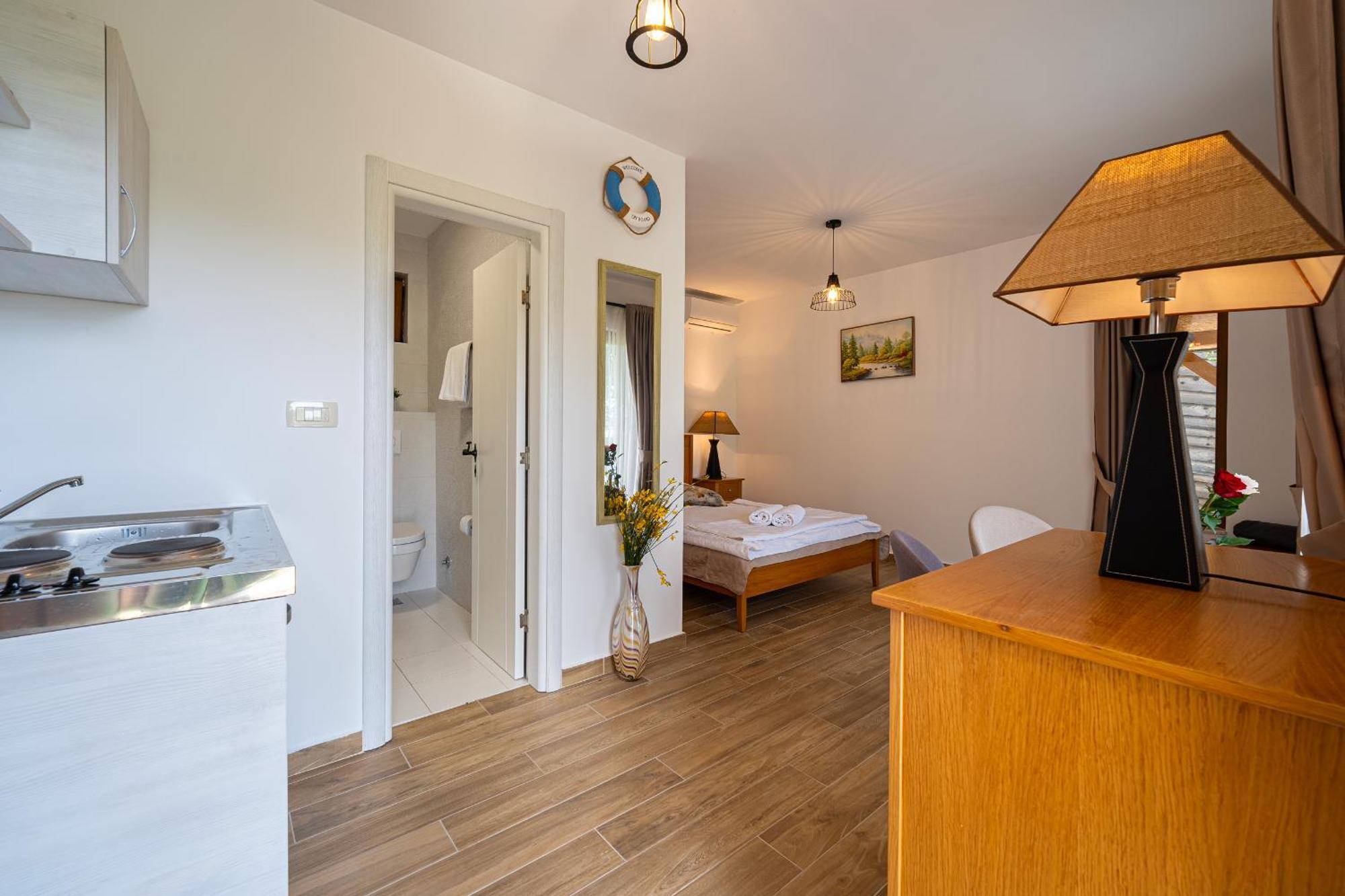 Sunset & Sunrise Villas In Stanisici-Two Villas With Common Pool Budua Esterno foto