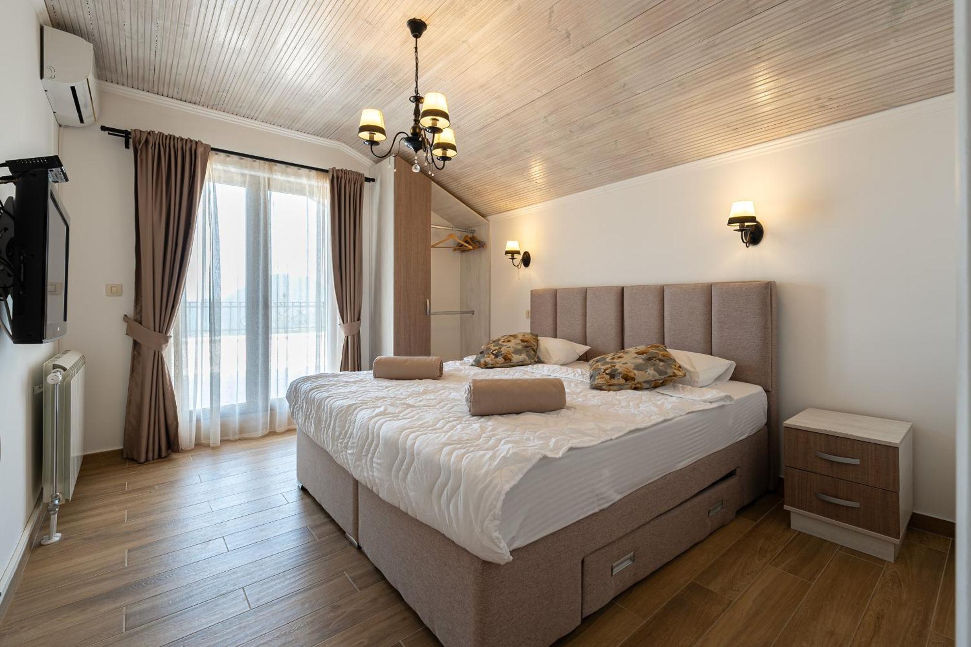 Sunset & Sunrise Villas In Stanisici-Two Villas With Common Pool Budua Esterno foto