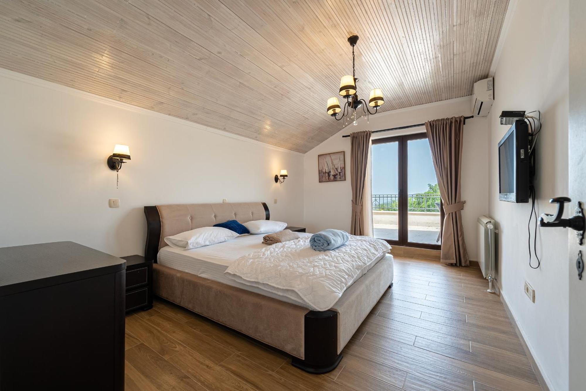 Sunset & Sunrise Villas In Stanisici-Two Villas With Common Pool Budua Esterno foto
